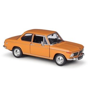 1:24 BMW 2002 Ti Classic