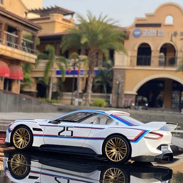 1 24 BMW 3.0 CSL Diecast Model Cars Pull Back Doors Open Light Sound Toy Gifts For Kids (10)