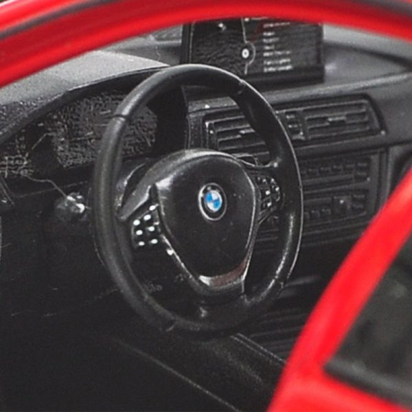 1 24 BMW 335i Diecast Model Cars Pull Back Doors Open Light Sound Toy Gifts For Kids (16)