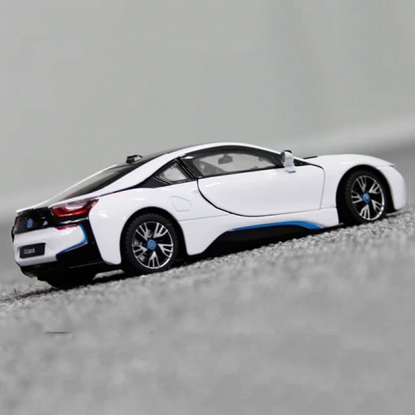 1 24 BMW I8 Supercar Diecast Model Cars Pull Back Doors Open Light Sound Toy Gifts For Kids (12)