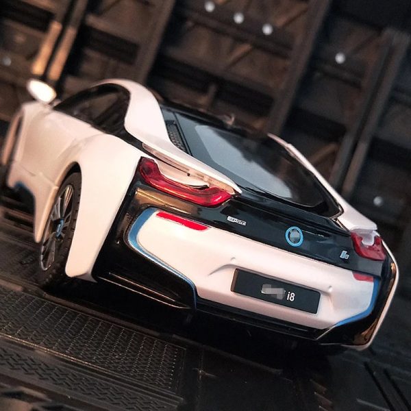 1 24 BMW I8 Supercar Diecast Model Cars Pull Back Doors Open Light Sound Toy Gifts For Kids (22)