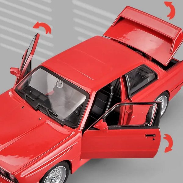 1 24 BMW M3 E30 1988 Diecast Model Cars Pull Back Doors Open Light Sound Toy Gifts For Kids (11)