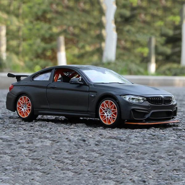 1 24 BMW M4 GTS Diecast Model Cars Pull Back Doors Open Light Sound Toy Gifts For Kids (15)