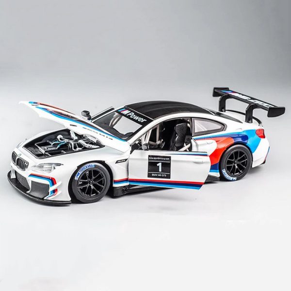 1 24 BMW M6 Diecast Model Cars Pull Back Doors Open Light Sound Toy Gifts For Kids (18)