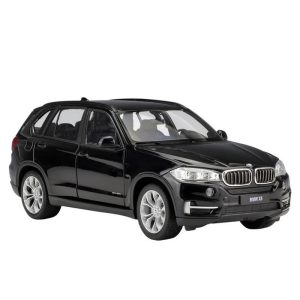 1:24 BMW X5 SUV (1)