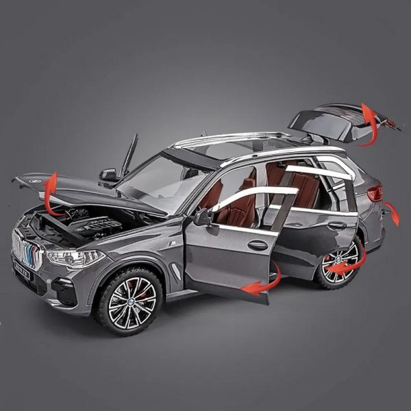 1 24 BMW X5 SUV 2 Diecast Model Cars Pull Back Doors Open Light Sound Toy Gifts For Kids (11)