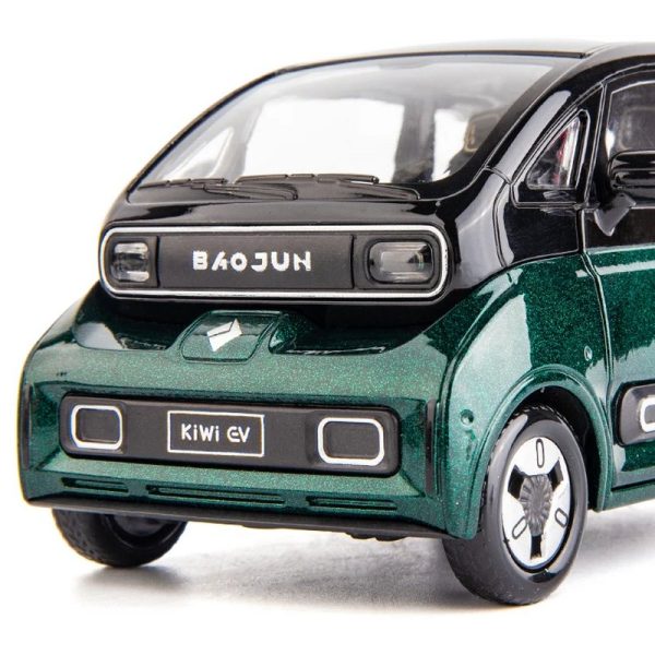 1 24 Baojun Kiwi EV Diecast Model Cars Pull Back Doors Open Light Sound Toy Gifts For Kids (9)