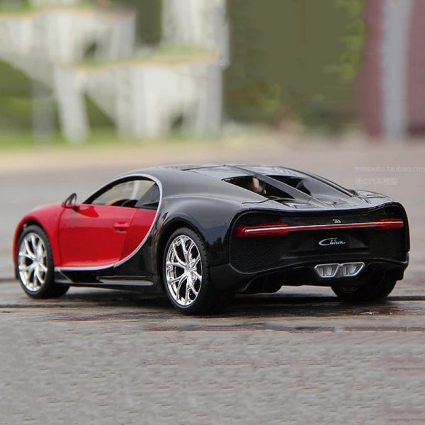 1 24 Bugatti Chiron Diecast Model Cars Doors Open Alloy Toy Gifts For Kids (14)
