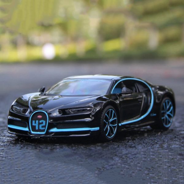 1 24 Bugatti Chiron Diecast Model Cars Doors Open Alloy Toy Gifts For Kids (8)