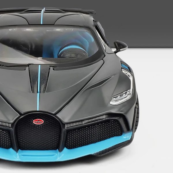 1 24 Bugatti Divo Diecast Model Cars Doors Open Alloy Toy Gifts For Kids (11)