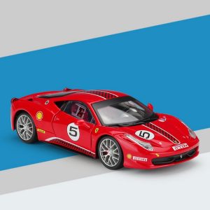 1:24 Ferrari 458 Challenge