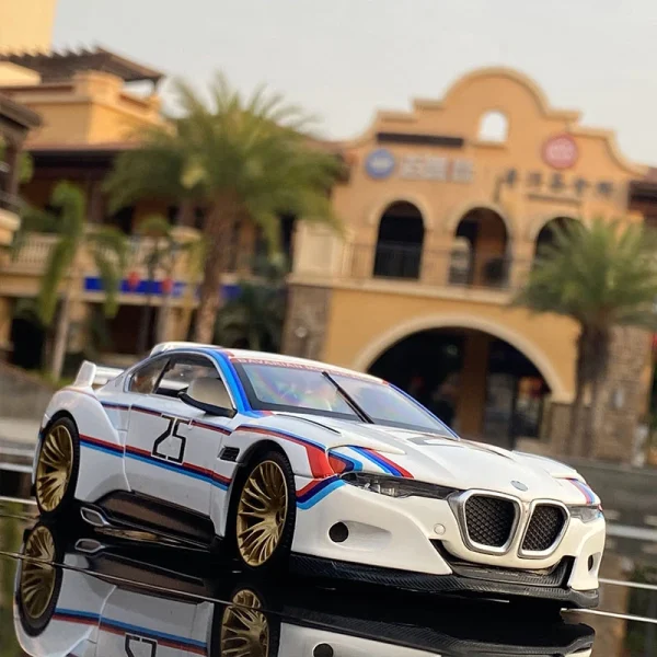 1:24 BMW 3.0 CSL Hommage R BMW M4 M6 Free Wheeling High Light Sport Racing Car Model Toy Diecast Metal Alloy Miniature Replica - Image 3