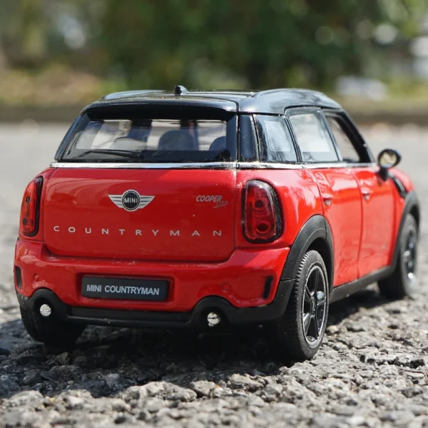 1:24 Toy Car Mini Countryman Diecast Alloy Metal Car Model for MINI Coopers Model Car Toy Vehicles Miniature Scale - Image 4
