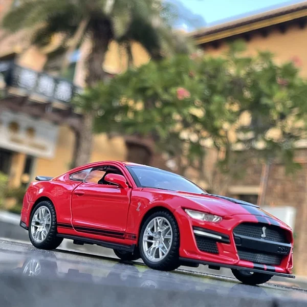 1:32 Ford Mustang Shelby GT500 Supercar High Simulation Car Model Alloy Pull Back Kid Toy Car 4 Open Door Children's Gifts - Image 3