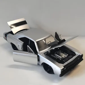 JADA 1:24 Plymouth Road Runner 1970 Alloy Car Diecasts & Toy Vehicles Car Model Miniature Scale Model Car For Children