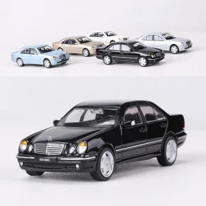1:64 Benz E55 AMG Alloy Car Diecasts & Toy Vehicles Car Model Miniature Scale Model Car For Children