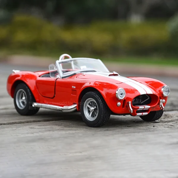 WELLY 1:24 Ford Shelby Cobra 427 S/C 1965 Alloy Car Diecasts & Toy Vehicles Car Model Miniature Scale Model Car Toy For Children - Image 3