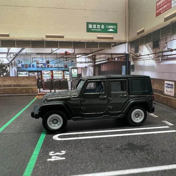 TOMY Jeep WRANGLER Off-Road Vehicle Alloy Car Diecasts & Toy Vehicles Car Model Miniature Scale Model Car For Children - Image 3