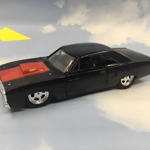 JADA 1:32 Fast & Furious Plymouth Road Runner Alloy Car Diecasts & Toy Vehicles Car Model Miniature Scale Model Car For Children
