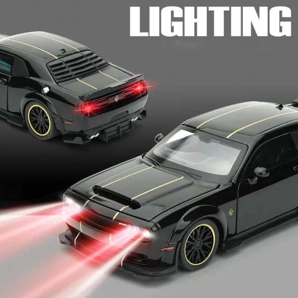 New 1:32 Challenger SRT Hellcat 2024 Alloy Car Model Sound and Light Pull Back Children's Toy Collectibles Birthday gift - Image 2