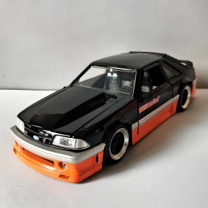 JADA 1:24 Ford Mustang GT 1989 Alloy Car Diecasts & Toy Vehicles Car Model Miniature Scale Model Car For Children