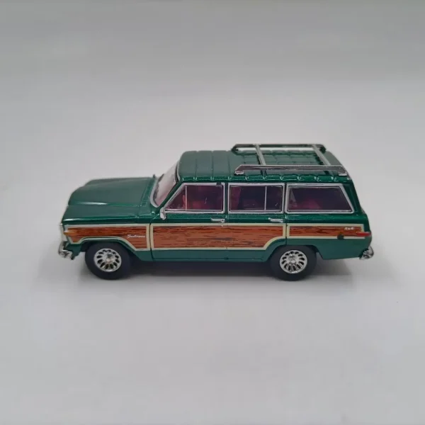 596 1/64 Wagoneer SUV Alloy Racing Car Diecasts & Toy Vehicles Car Model Miniature Scale Model Car For Children - Image 5