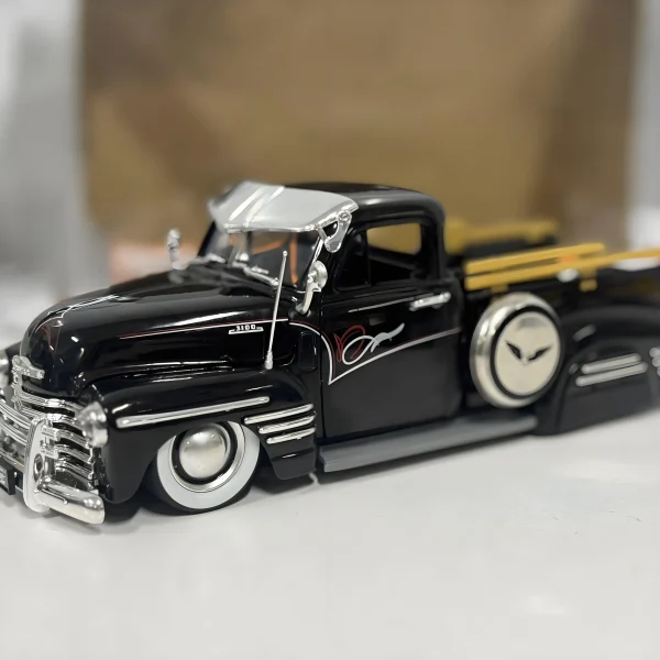 JADA 1:24 CHEVROLET PICKUP 1951 Alloy Car Diecasts & Toy Vehicles Car Model Miniature Scale Model Car For Children - Image 6