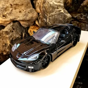 1:24 CORVETTE Z06 2006 Alloy Car Diecasts & Toy Vehicles Car Model Miniature Scale Model Car For Children