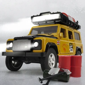 1:32 Land Rover Defender 110 CAMEL TROPHY Alloy Car Model Sound and Light Pull Back Children’s Toy Collectibles Birthday gift