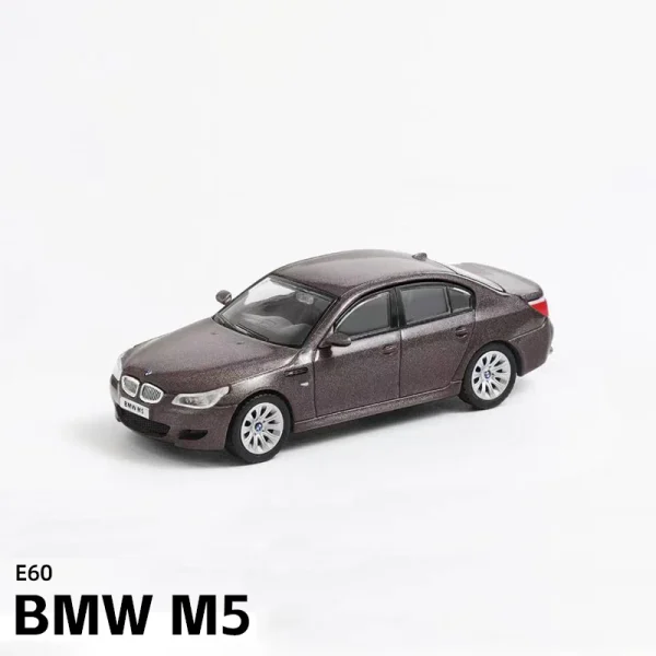 1:64 BMW M5 E60 Alloy Car Diecasts & Toy Vehicles Car Model Miniature Scale Model Car For Children - Image 5