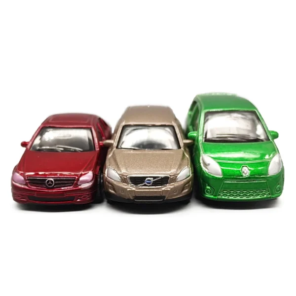 1:64 XC60 C-CLASS TWINGO Alloy Car Diecasts & Toy Vehicles Car Model Miniature Scale Model Car For Children - Image 2