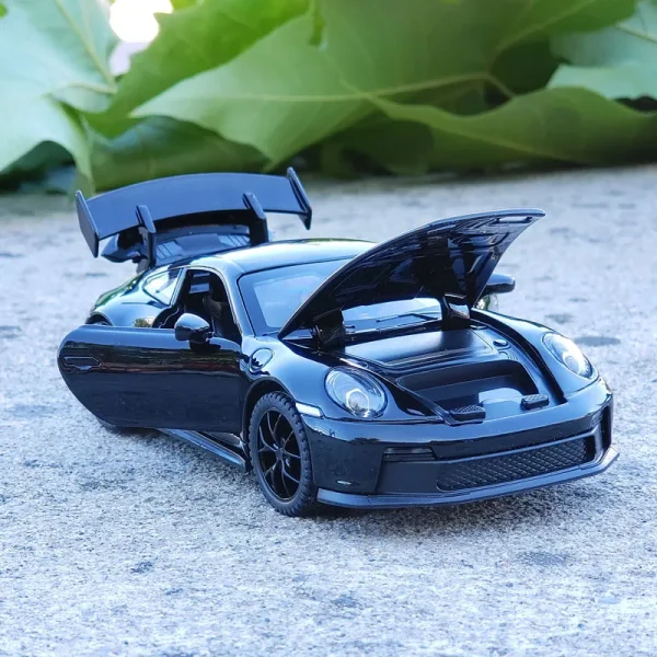 1:32 Porsche 911 GT3 Supercar Alloy Car Model With Pull Back Sound Light Children Gift Collection Diecast Toy Model - Image 2