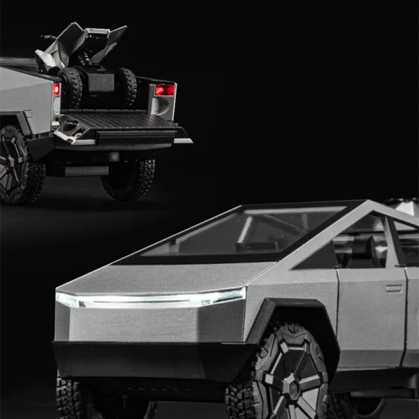 1:32 Cyber toy truck Car Model Alloy Car Die Cast Toy Car Model Sound and light Children's Toy Collectibles - Image 2