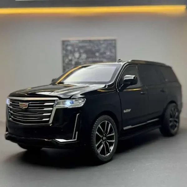 1:24 Escalade SUV Alloy Die Cast Toy Car Model Sound and Light Children's Toy Collectibles Birthday gift