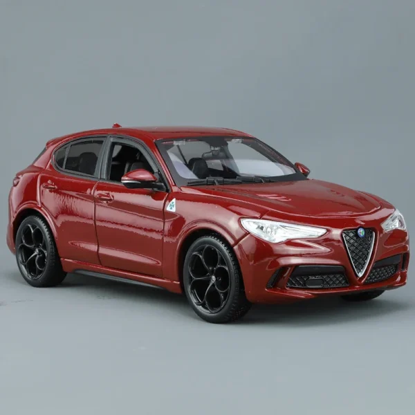 Bburago 1:24 Alfa Romeo Stelvi SUV Alloy Car Diecasts & Toy Vehicles Car Model Miniature Scale Model Car Toy For Children