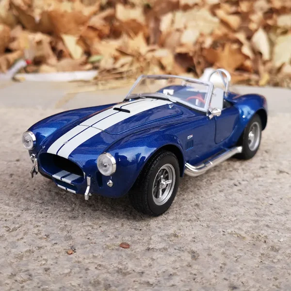 WELLY 1:24 Ford Shelby Cobra 427 S/C 1965 Alloy Car Diecasts & Toy Vehicles Car Model Miniature Scale Model Car Toy For Children - Image 6
