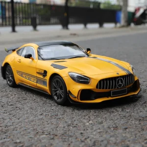 1:18 Benzs GTR Green Demon Alloy Die Cast Toy Car Model Sound and Light Children’s Toy Collectibles Birthday gift