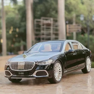 1:22 Benz Maybach S680 Alloy Model Car Toy Diecasts Casting Sound and Light Car Toys For Children Vehicle