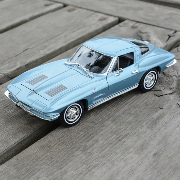 WELLY 1:24 Chevrolet Corvette 1963 Alloy Car Diecasts & Toy Vehicles Car Model Miniature Scale Model Car Toys For Children - Image 2
