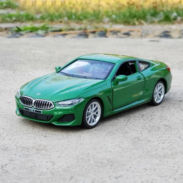 1:35 BMW M8 M850i Supercar Alloy Car Die Cast Toy Car Model Sound and Light Children's Toy Collectibles Birthday gift - Image 4