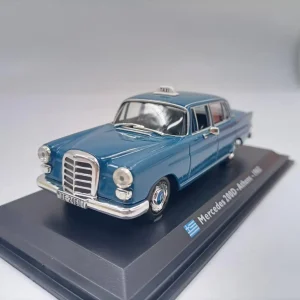 1:43 Benzs 200D Athens 1965 Alloy Car Diecasts & Toy Vehicles Car Model Miniature Scale Model Car For Children
