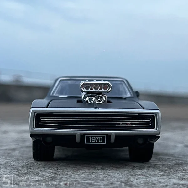 1:32 Dodge Charger R/T 1970 Alloy Muscle Car Model Sound and Light Pull Back Children's Toy Collectibles Birthday gift - Image 6
