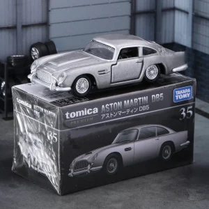 TAKARA TOMY ASTON MARTIN DB5 Alloy Car Diecasts & Toy Vehicles Car Model Miniature Scale Model Car For Children