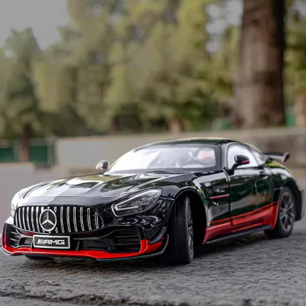 1:18 Benzs GTR Green Demon Alloy Die Cast Toy Car Model Sound and Light Children's Toy Collectibles Birthday gift