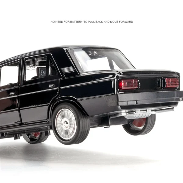 1:18 LADA 2107 Alloy Car Diecasts & Toy Vehicles Metal Toy Car Model Sound and light Pull Back Collection Kids Toy - Image 2