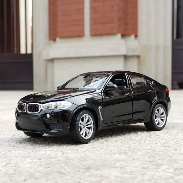 1:24 BMW X6M SUV Alloy Car Diecasts & Toy Vehicles Car Model Miniature Scale Model Car Toys For Children - Image 3