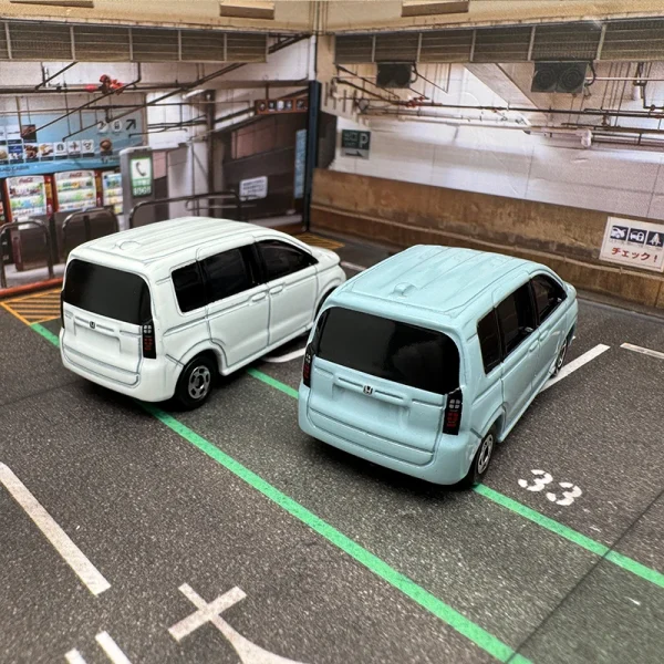 TOMY HONDA FREED MPV 44# Alloy Car Diecasts & Toy Vehicles Car Model Miniature Scale Model Car For Children - Image 3