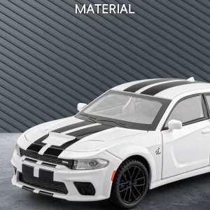 1:32 Dodge Charger SRT Hellcat Alloy Muscle Car Model Sound and Light Pull Back Children’s Toy Collectibles Birthday Gift