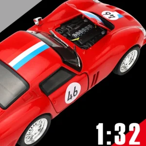 1:32 250 GTO Supercar Alloy Car Model Sound and Light Pull Back Children’s Toy Collectibles Birthday gift