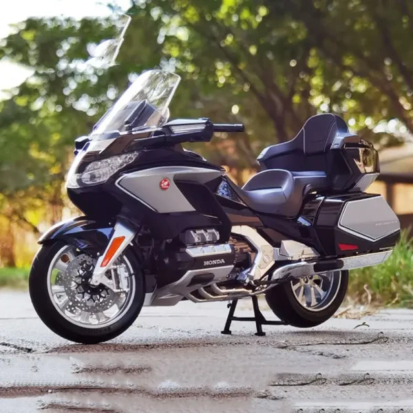 1:11 Honda Gold Wing GL800 2021 Alloy Die Cast Motorcycle Model Vehicle Collection Sound and Light Off Road Autocycle Toys Car - Image 3